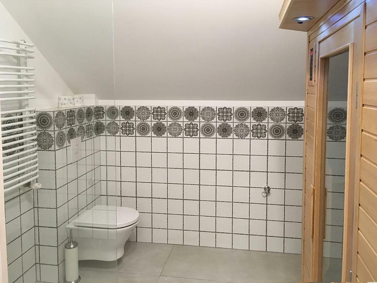 Malinowe Wzgórze domki 90 m2 z sauną i balią Krzeszna Exterior foto